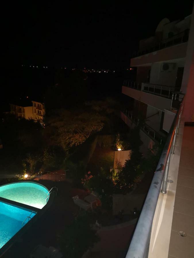 Ferienwohnung Complex Karia III Kawarna Exterior foto